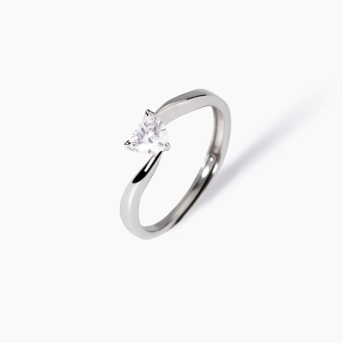 Anello in argento con zircone cuore Beato tra le Donne