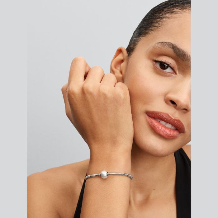 Charm Sfera con Perla Artificiale