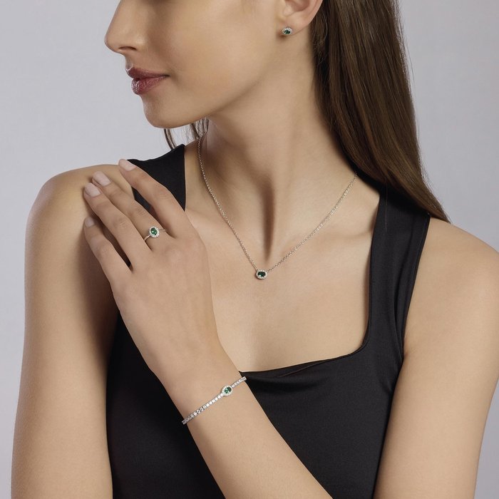 Anello in argento con smeraldo sintetico e zirconi COOL OR RÉTRO?