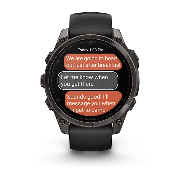 Fēnix® 8 - 47 mm, AMOLED, Sapphire, Titanio, Carbon Gray DLC con cinturino in silicone Black/pebble grey