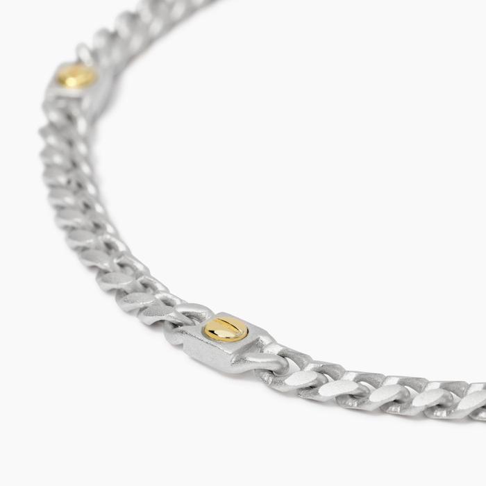 Bracciale regolabile con catena groumette e viti Screw