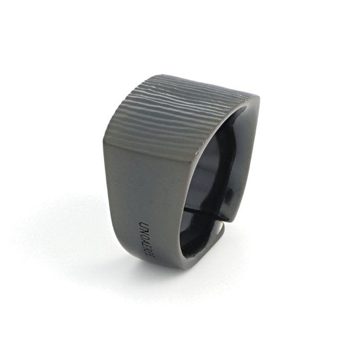Anello in bronzo brunito