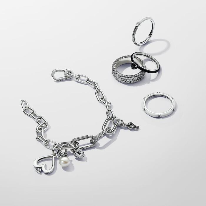 Anello Black Chakra Heart Pandora ME